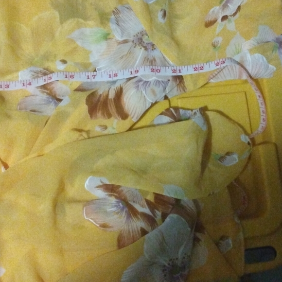 Bohemian Bishop's sleeve v-neck ruffle floral maxi - Picture 9 of 15